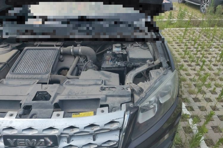 Used Yema T70 2015 Revised 1.8T CVT Elegant Version Engine Bay Left