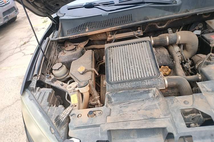 Used Yema T70 2015 Revised 1.8T CVT Elegant Version Engine Bay Right