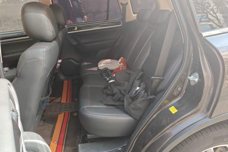 Used Yema T70 2015 1.8T CVT Flagship Model Left Rear Seat