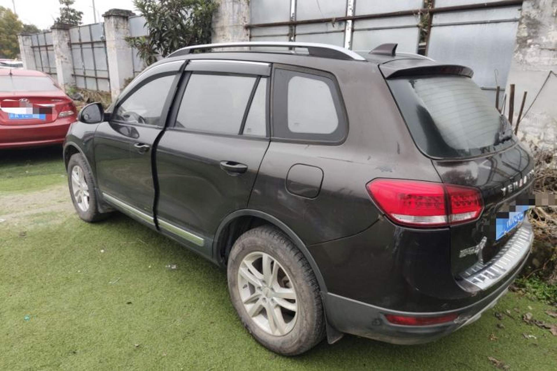 Used Yema T70 2015 1.8L Manual Elite Model Rear Left 45 Deg