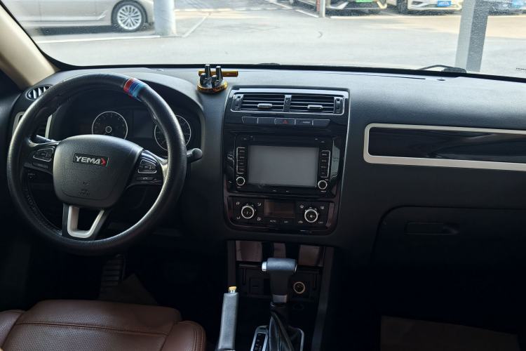 Used Yema T70 2015 Revised 1.8T CVT Elegant Version Audio And AC Panel