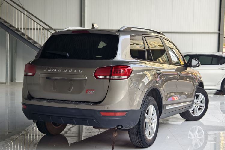 Used Yema T70 2015 Revised 1.8T CVT Elegant Version Exterior 5