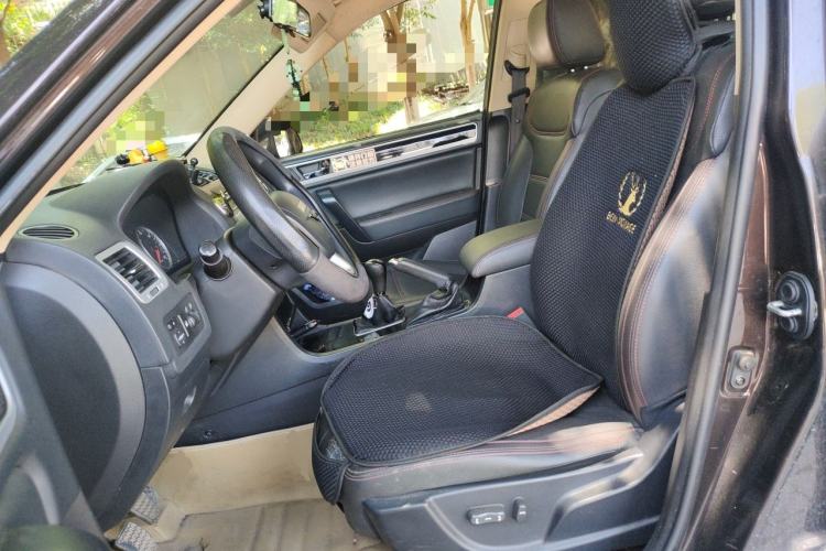 Used Yema T70 2015 Revised 1.8L Manual Elite Version Left Front Seat
