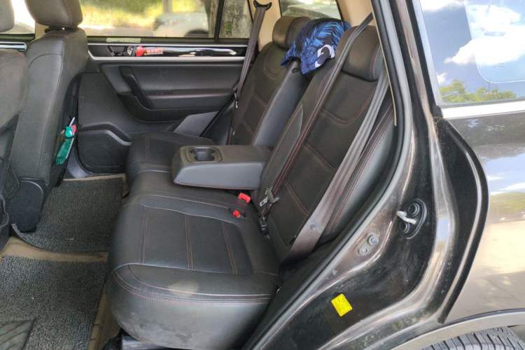 Used Yema T70 2015 Revised 1.8L Manual Elite Version Left Rear Seat