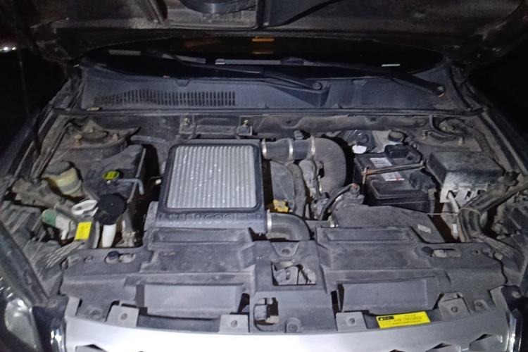 Used Yema T70 2015 Revised 1.8T CVT Elegant Version Engine Bay