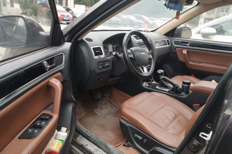 Used Yema T70 2015 1.8T CVT Smart Model Driver Seat