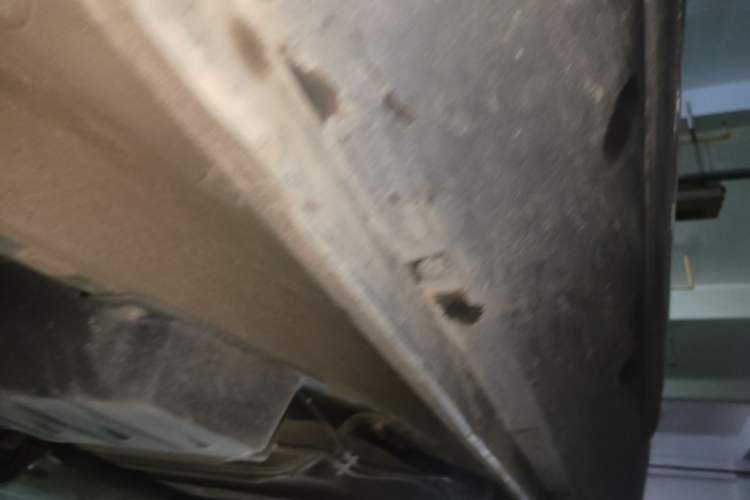 Used Yema T70 2015 1.8T CVT Elegant Model Chassis Front Left