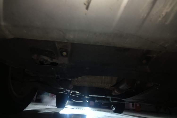 Used Yema T70 2015 1.8T CVT Elegant Model Chassis Front
