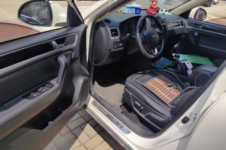 Used Yema T70 2015 1.8L Manual Elite Model Driver Seat