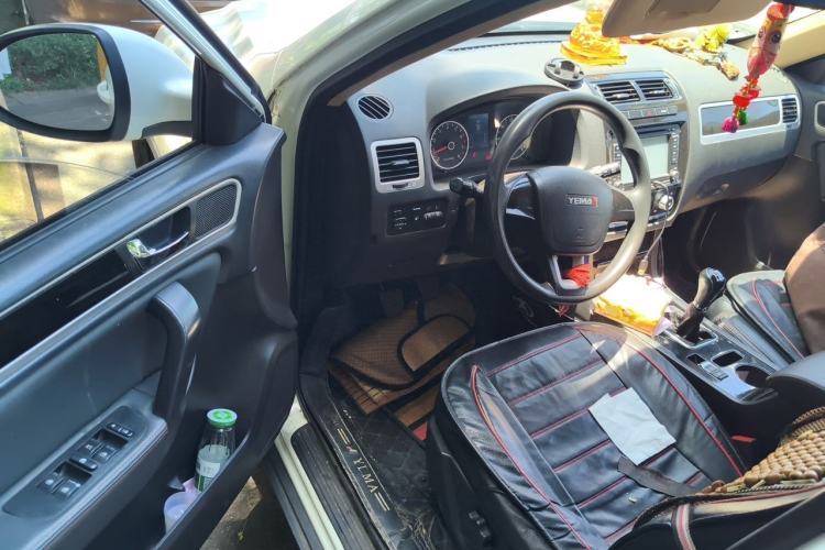 Used Yema T70 2015 1.8L Manual Comfort Model Driver Seat