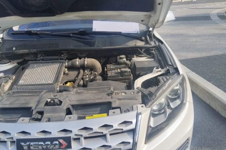 Used Yema T70 2015 1.8T CVT Smart Model Engine Bay Left