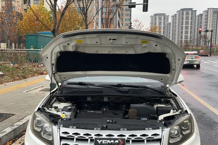 Used Yema T70 2015 1.8L Manual Elite Model Engine Bay