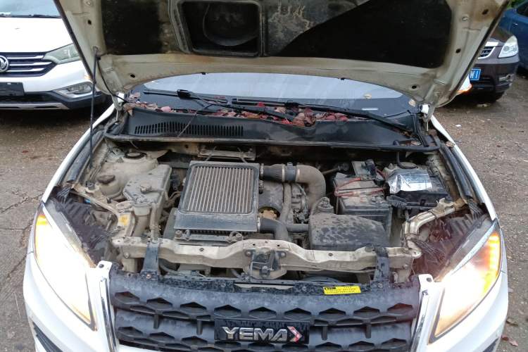 Used Yema T70 2015 Revised 1.8T CVT Elegant Version Engine Bay