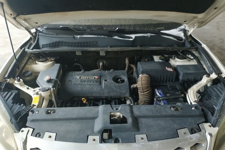 Used Yema T70 2015 1.8L Manual Elite Model Engine Bay