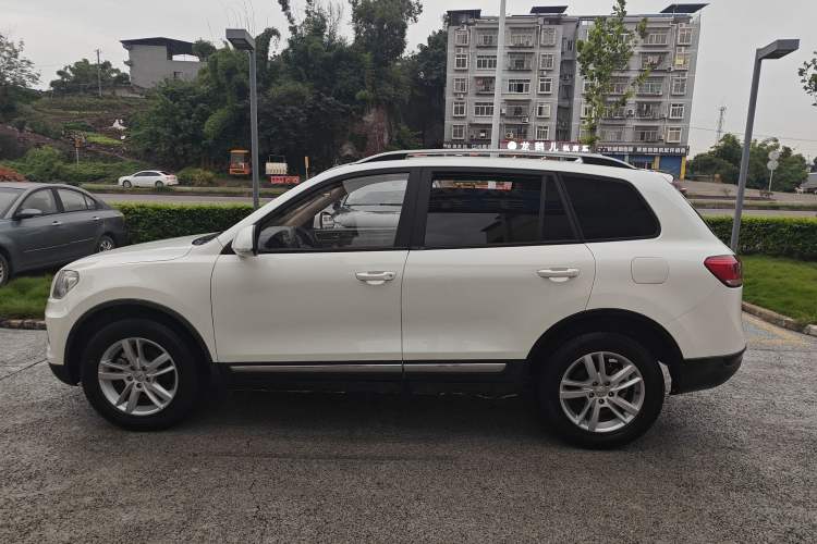 Used Yema T70 2015 Revised 1.8T CVT Elegant Version Exterior 3