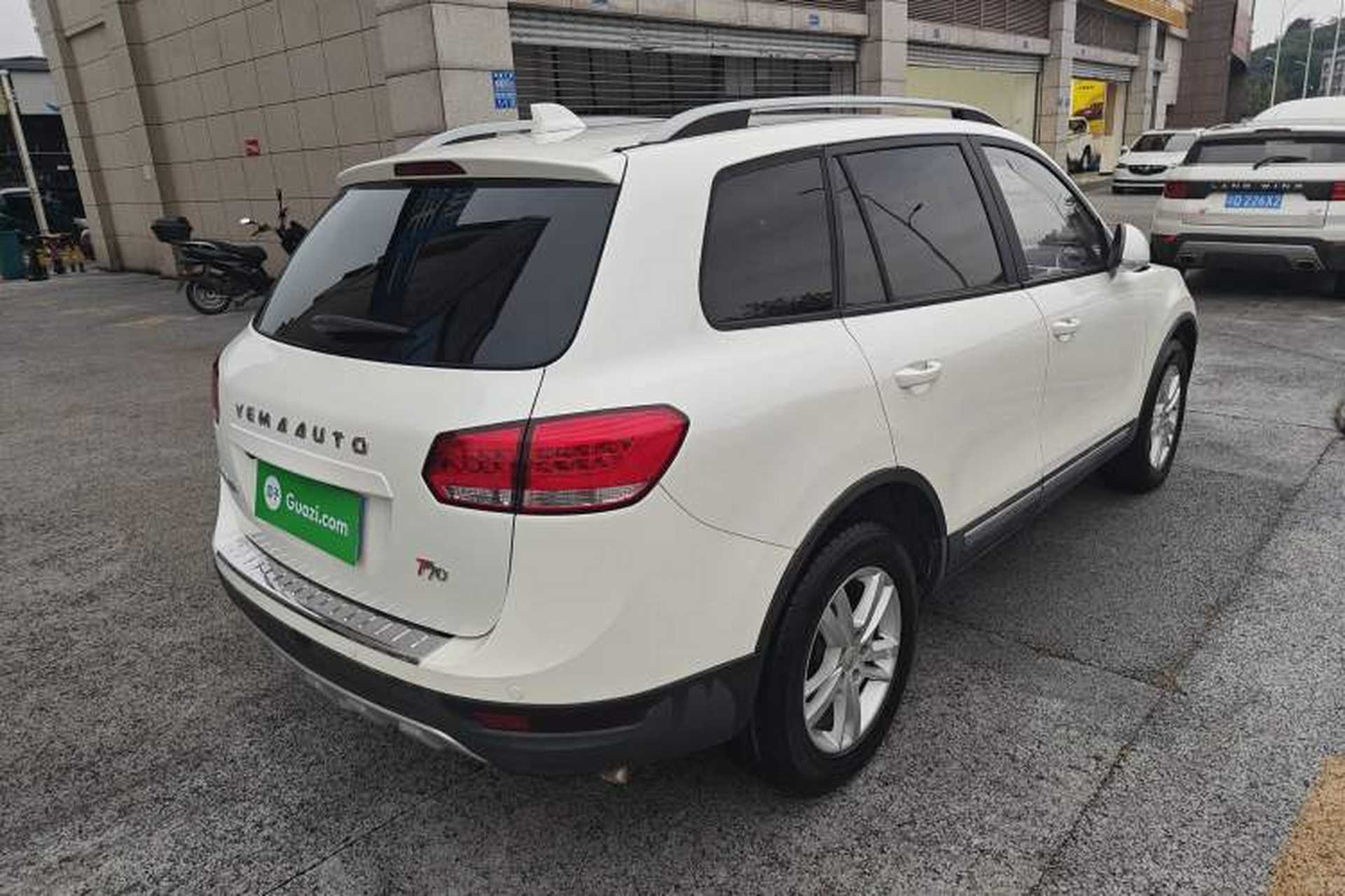 Used Yema T70 2015 Revised 1.8T CVT Elegant Version Exterior 5