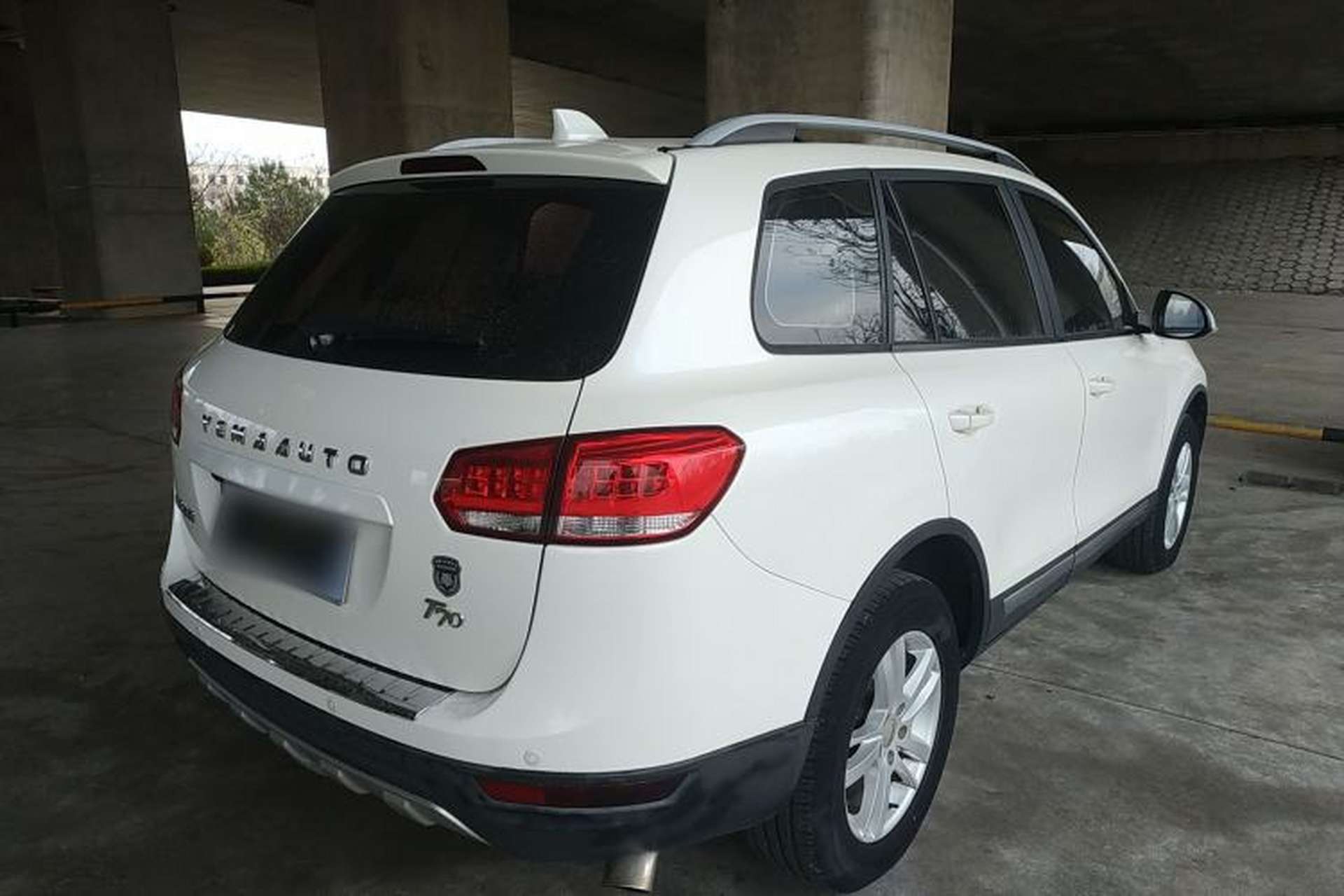 Used Yema T70 2015 1.8L Manual Elite Model Exterior 5