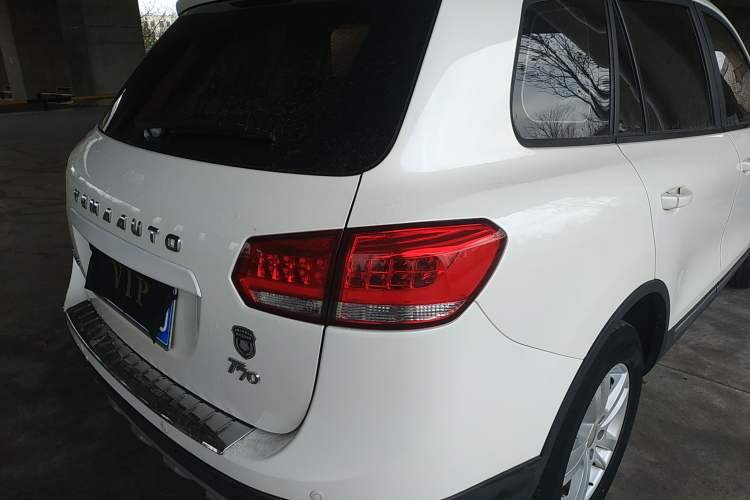 Used Yema T70 2015 1.8L Manual Elite Model Exterior 6