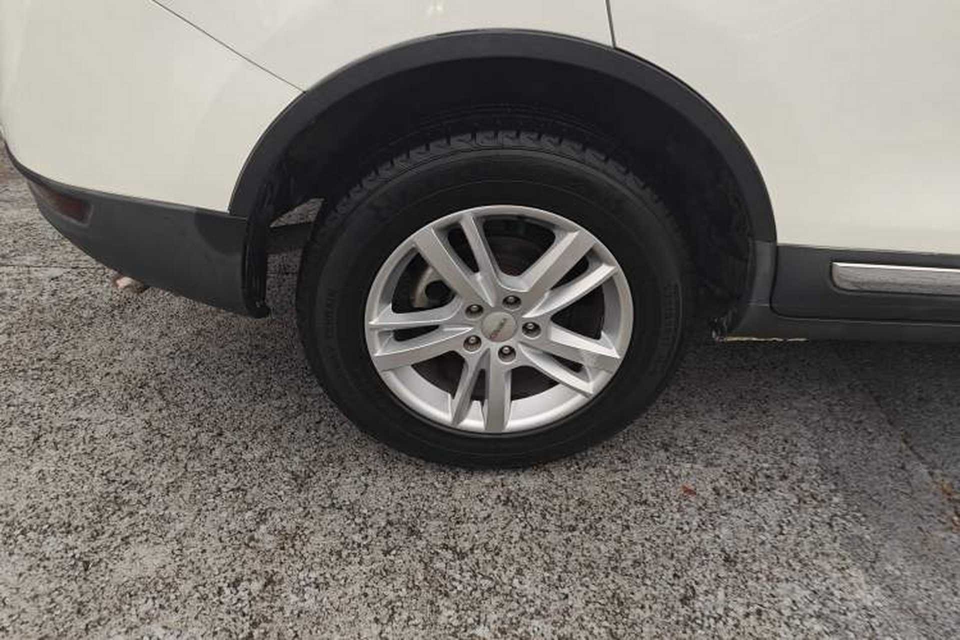 Used Yema T70 2015 Revised 1.8T CVT Elegant Version Exterior 8