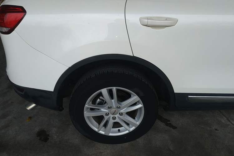 Used Yema T70 2015 1.8L Manual Elite Model Exterior 8