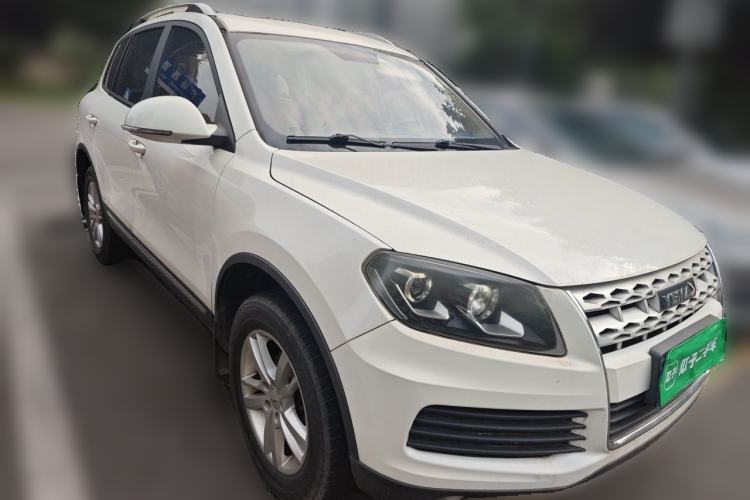 Used Yema T70 2015 Revised 1.8L Manual Elite Version Front Right 45 Deg