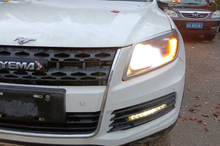 Used Yema T70 2015 Revised 1.8T CVT Elegant Version Left Front Headlight