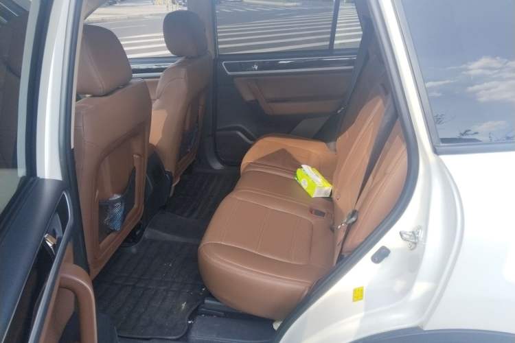 Used Yema T70 2015 1.8T CVT Smart Model Left Rear Seat