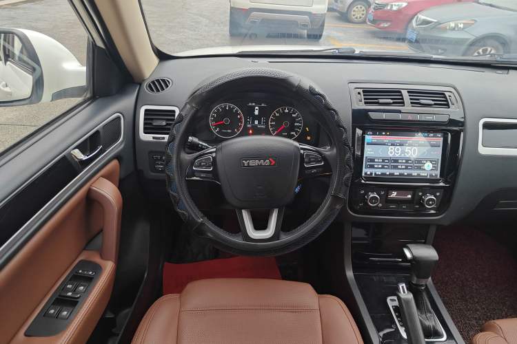 Used Yema T70 2015 Revised 1.8T CVT Elegant Version Steering Wheel