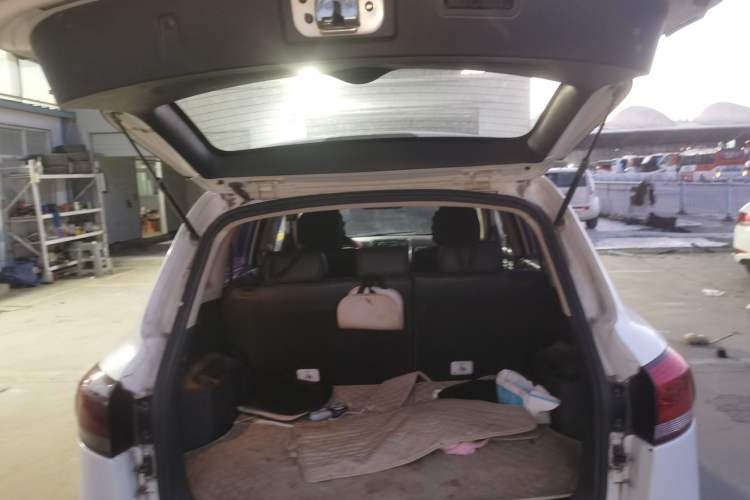 Used Yema T70 2015 1.8L Manual Elite Model Trunk