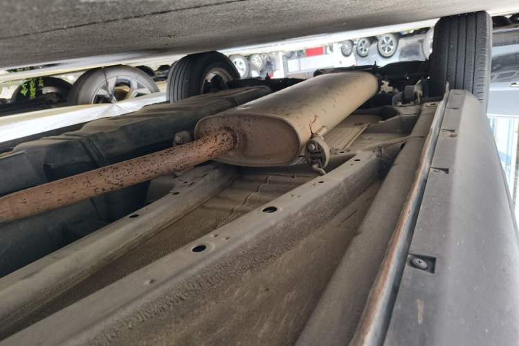 Used Yema T70 2015 1.8T CVT Flagship Model Chassis Front Right