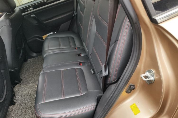 Used Yema T70 2015 1.8T CVT Flagship Model Left Rear Seat