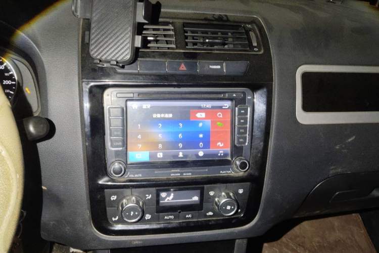 Used Yema T70 2016 Upgraded Model 1.5T Manual Leading Version Audio And AC Panel