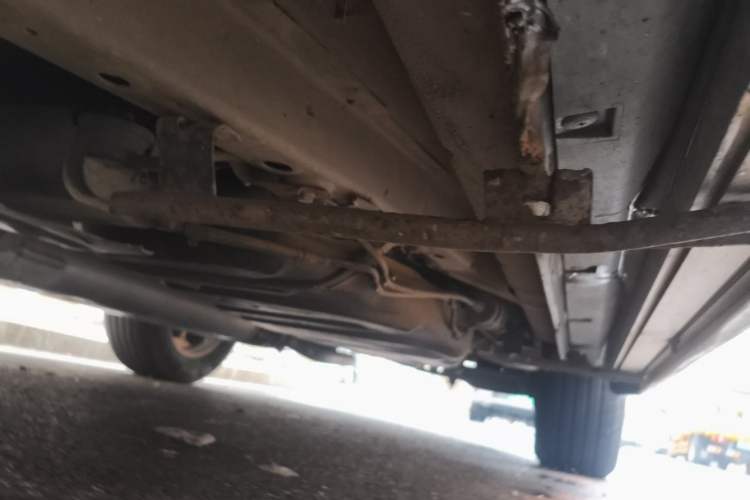Used Yema T70 2016 1.8T CVT Elegant Model Chassis Front Left
