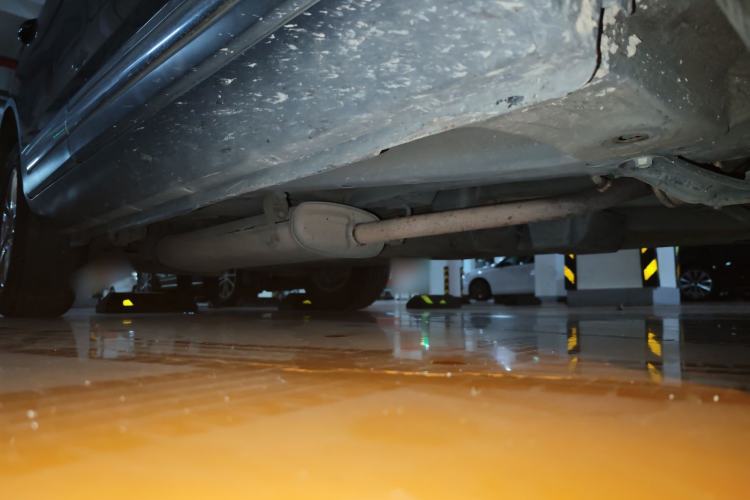 Used Yema T70 2016 1.8T CVT Elegant Model Chassis Front Right