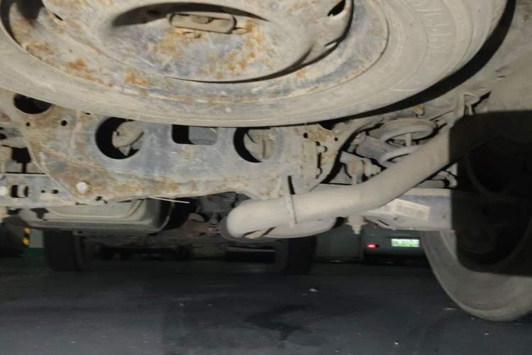 Used Yema T70 2016 Upgraded Model 1.5T Manual Leading Version Chassis Rear