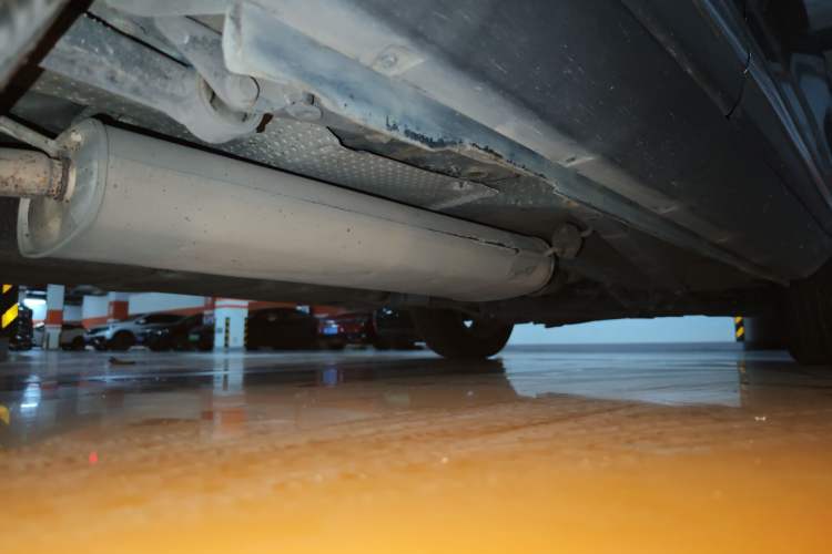 Used Yema T70 2016 1.8T CVT Elegant Model Chassis Rear Right