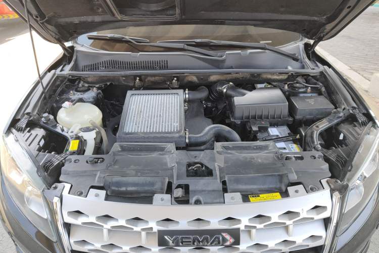 Used Yema T70 2016 Upgraded Model 1.5T Manual Luxury Version Engine Bay