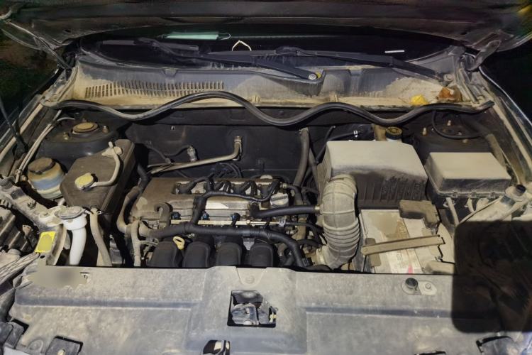 Used Yema T70 2016 Upgraded Model 1.8L Manual Comfort Version Engine Bay
