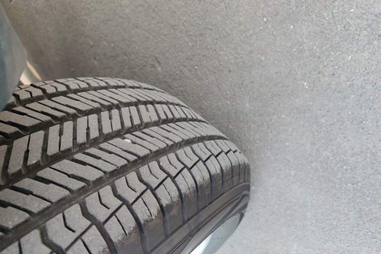 Used Yema T70 2016 Upgraded Model 1.8L Manual Comfort Version Exterior 3