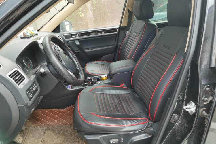 Used Yema T70 2016 Upgraded Model 1.8L Manual Elite Version Left Front Seat