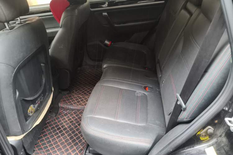 Used Yema T70 2016 1.8T CVT Elegant Model Left Rear Seat
