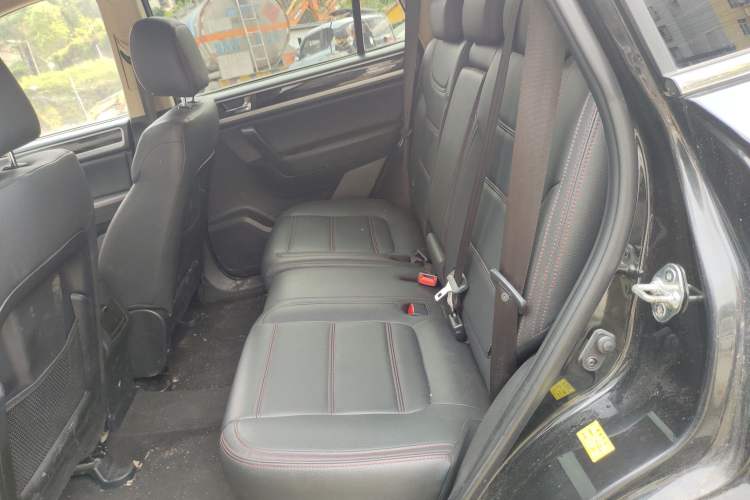 Used Yema T70 2016 1.8L Manual Elite Version Left Rear Seat