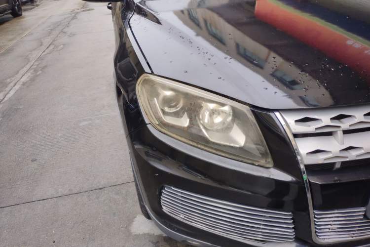 Used Yema T70 2016 Upgraded Model 1.5T Manual Leading Version Right Front Headlight