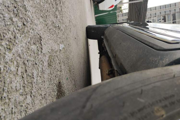 Used Yema T70 2016 1.8L Manual Elite Version Right Side Sill