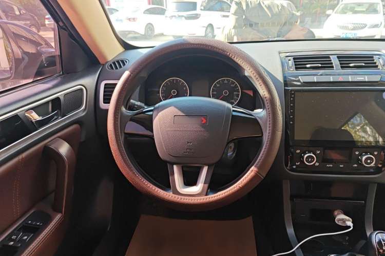 Used Yema T70 2016 1.8L Manual Comfort Model Steering Wheel
