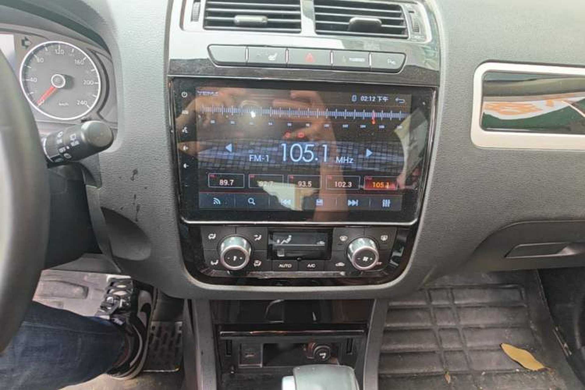 Used Yema T70 2016 Upgraded Model 1.8T CVT Flagship Edition Audio And AC Panel