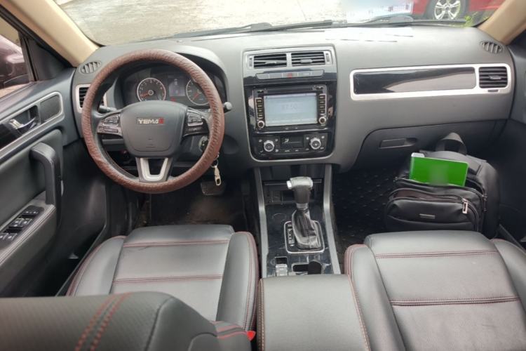 Used Yema T70 2016 1.8T CVT Elegant Model Center Console