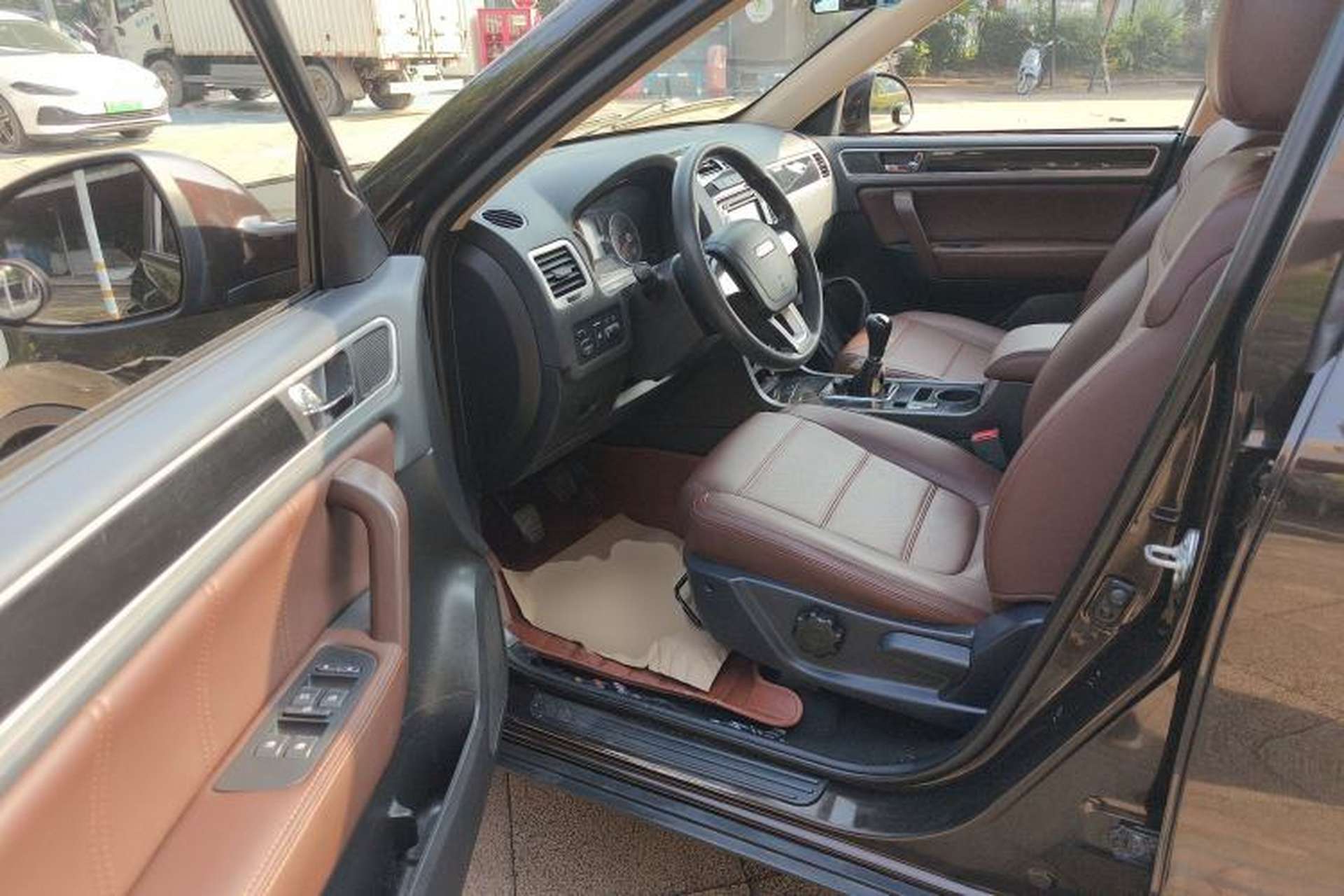 Used Yema T70 2016 Upgraded Model 1.8L Manual Comfort Version Driver Seat