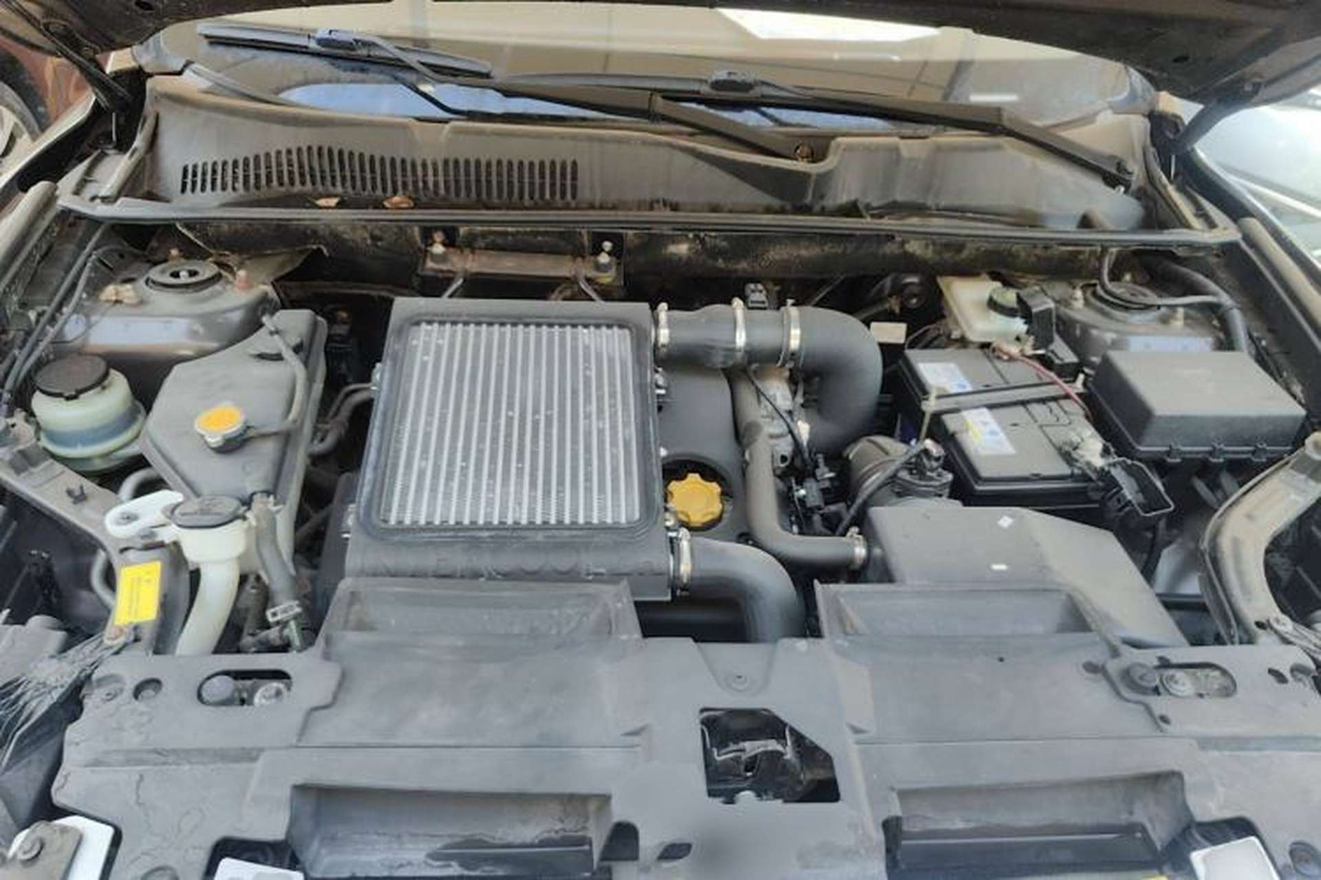 Used Yema T70 2016 1.8T CVT Elegant Model Engine Bay