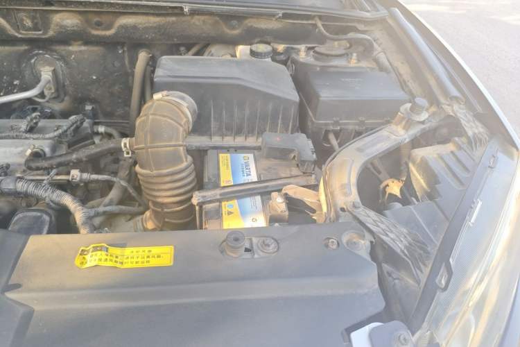 Used Yema T70 2016 Upgraded Model 1.8L Manual Comfort Version Engine Bay Left